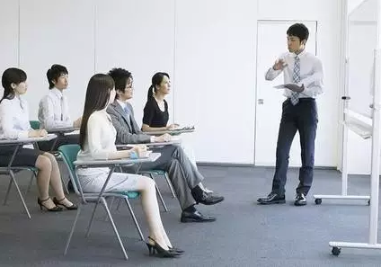 眼镜店培训,视力矫正培训,验光师培训